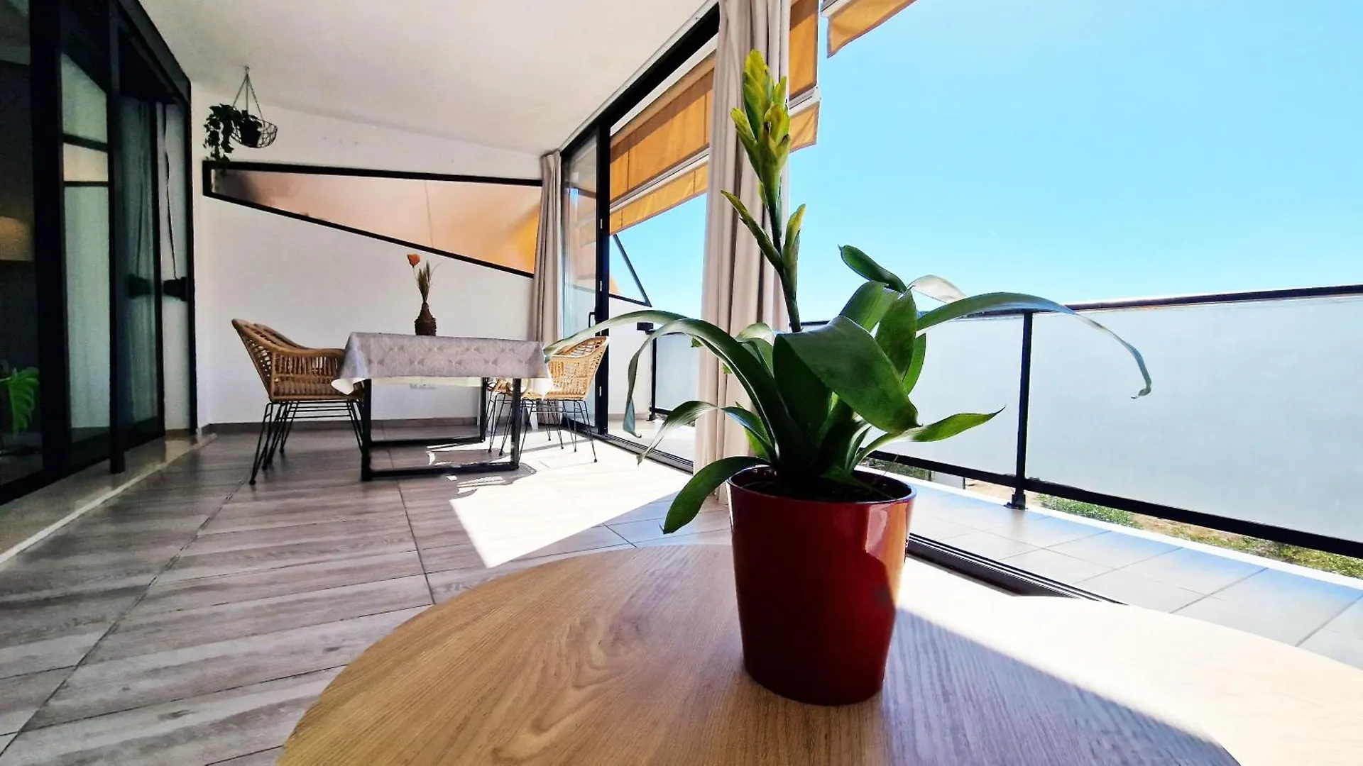 Aa Guest - Poetas Eco Apartment In Marbella With Swimming Pool Μάλαγα