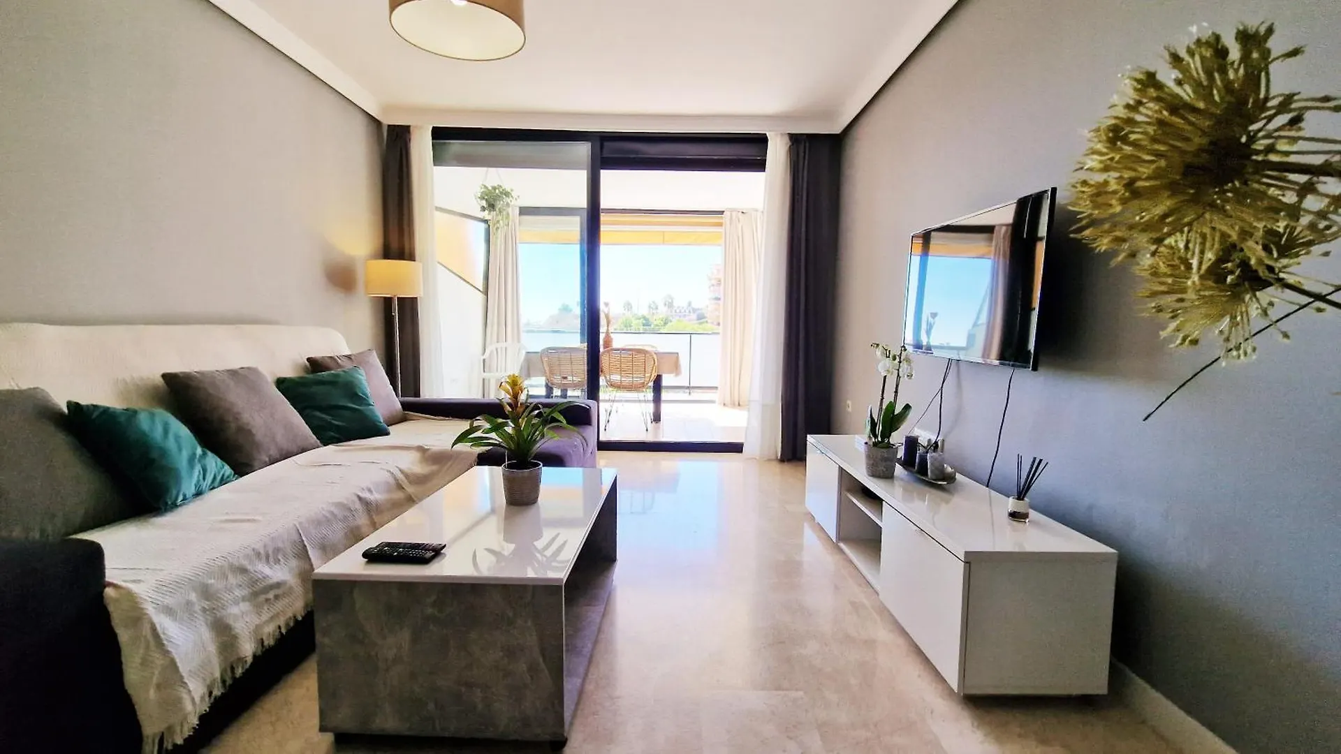 Aa Guest - Poetas Eco Apartment In Marbella With Swimming Pool Μάλαγα 0*,